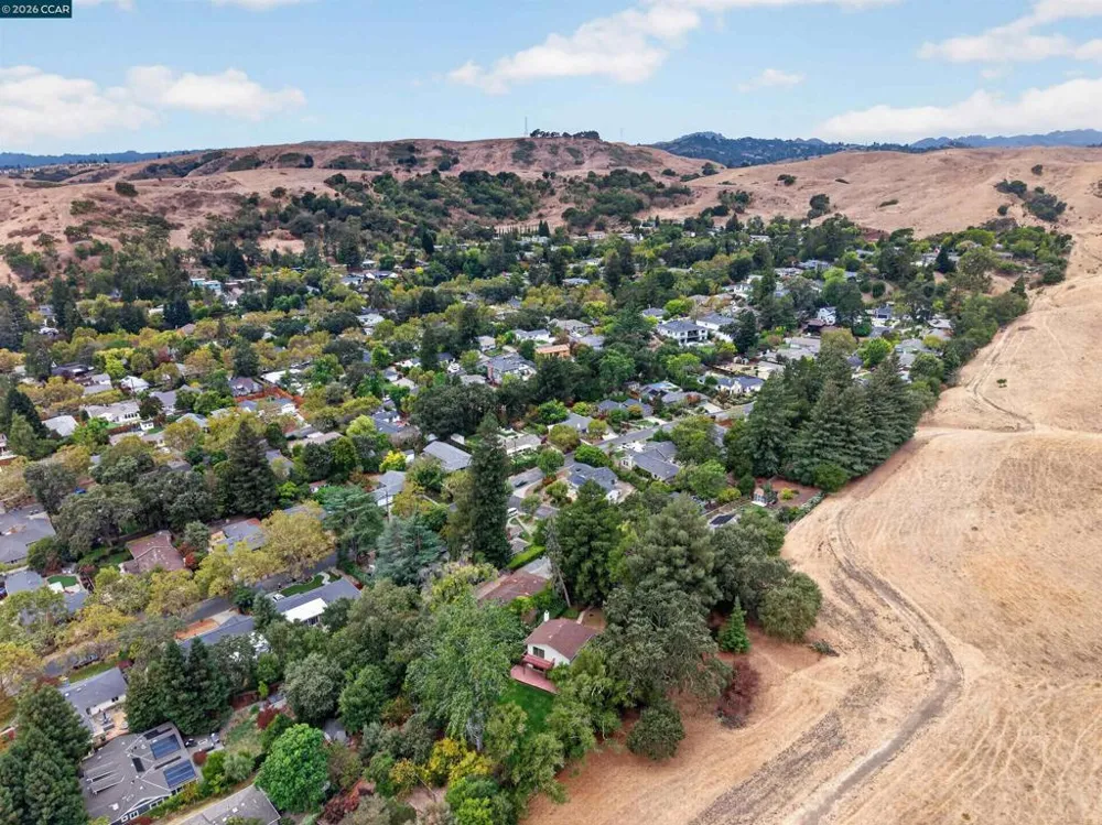 524 Dawkins Dr Lafayette, CA 94549