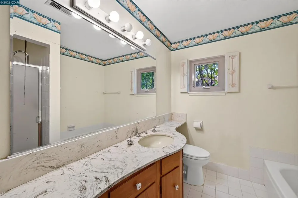 524 Dawkins Dr Lafayette, CA 94549