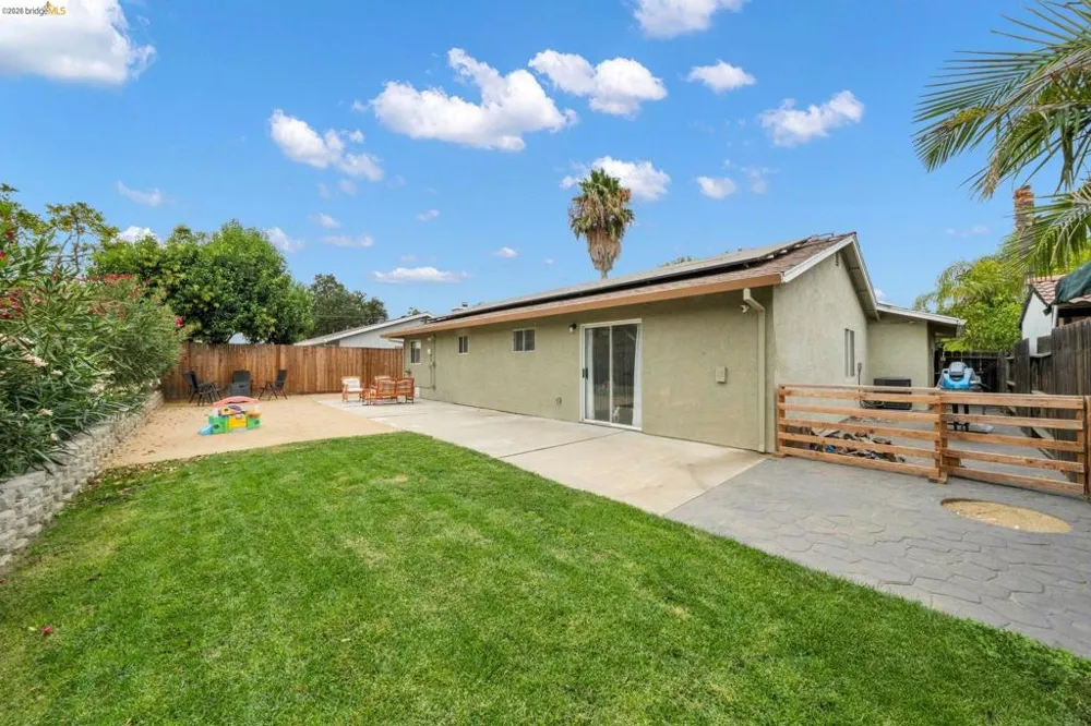 1240 Duffy Way Brentwood, CA 94513