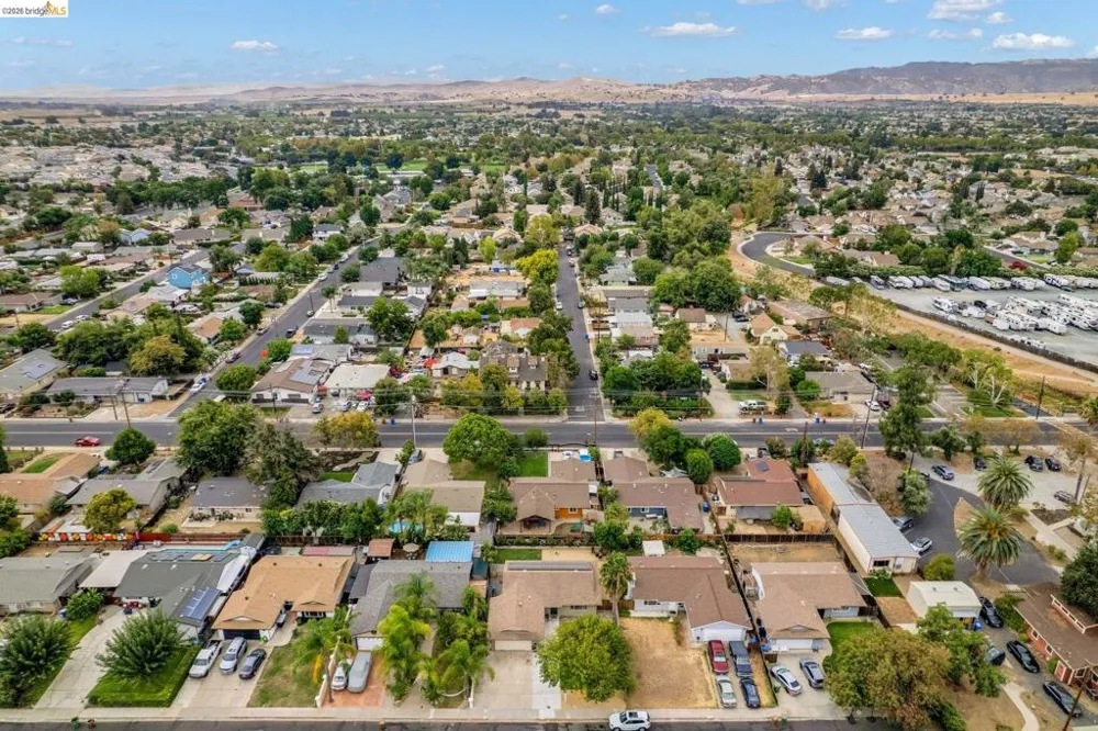 1240 Duffy Way Brentwood, CA 94513