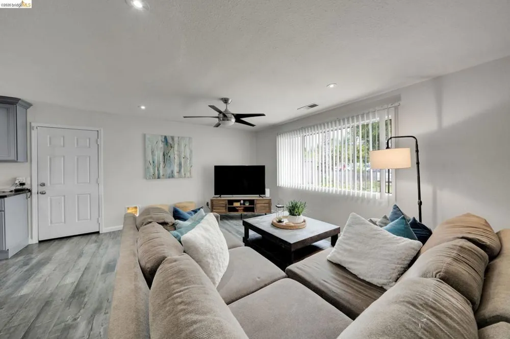 1240 Duffy Way Brentwood, CA 94513