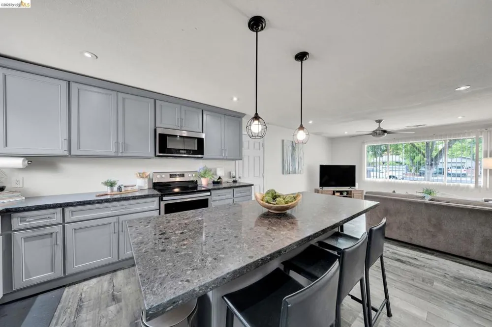 1240 Duffy Way Brentwood, CA 94513