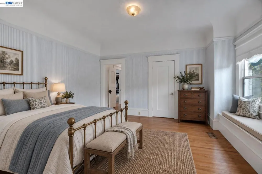 2014 Buena Vista Ave Alameda, CA 94501