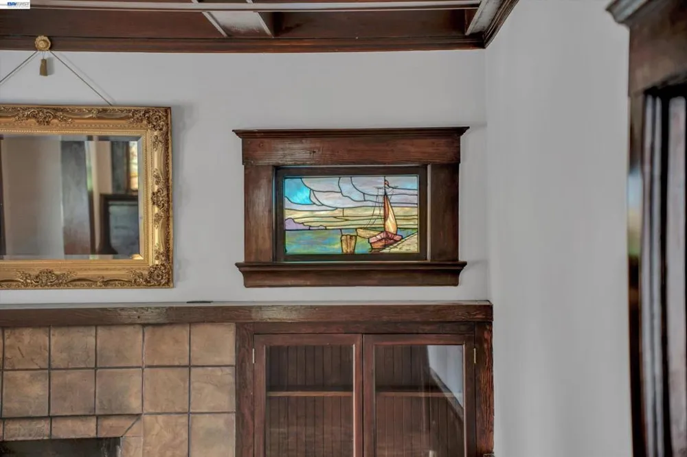 2014 Buena Vista Ave Alameda, CA 94501