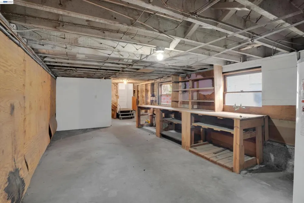 2014 Buena Vista Ave Alameda, CA 94501