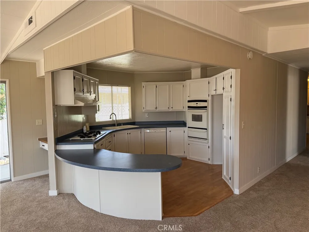 38294 Via Del Largo Murrieta, CA 92563