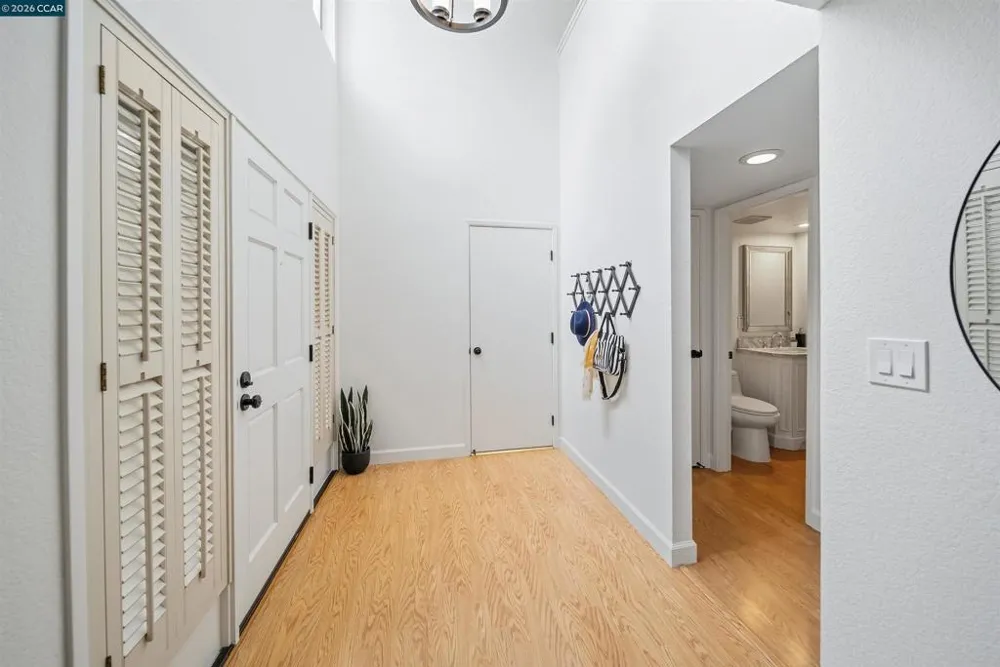 1931 Stratton Cir Walnut Creek, CA 94598