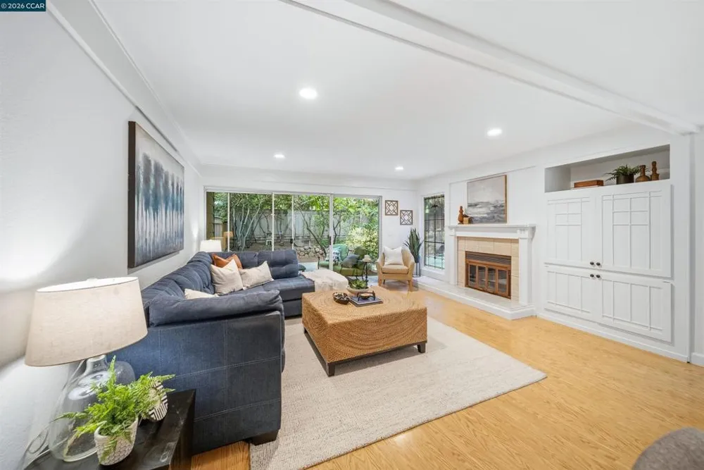 1931 Stratton Cir Walnut Creek, CA 94598