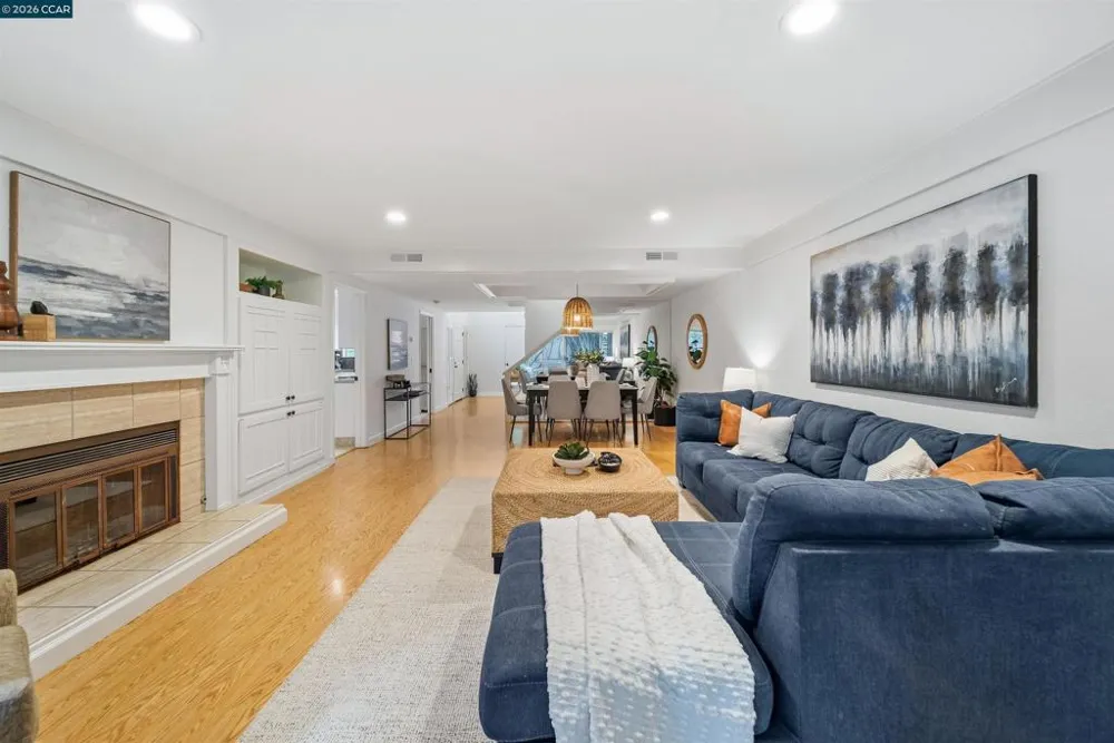1931 Stratton Cir Walnut Creek, CA 94598