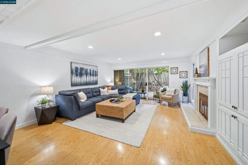 1931 Stratton Cir Walnut Creek, CA 94598