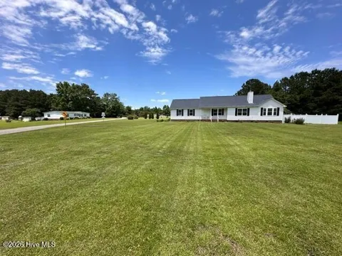 22 Old Mill Road