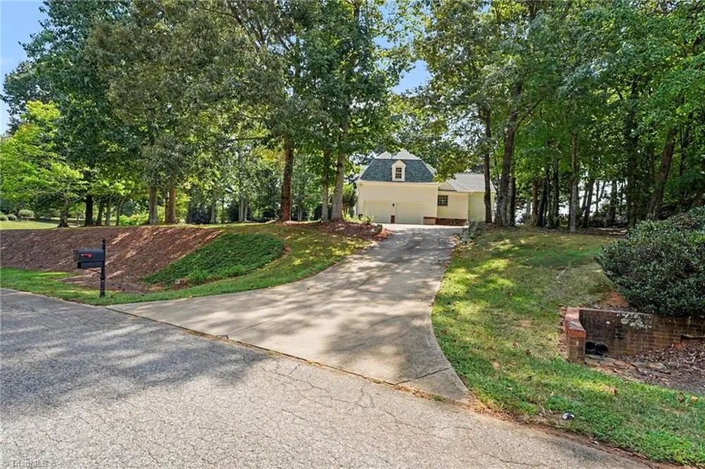 7901 Merrick Court Greensboro, NC 27409
