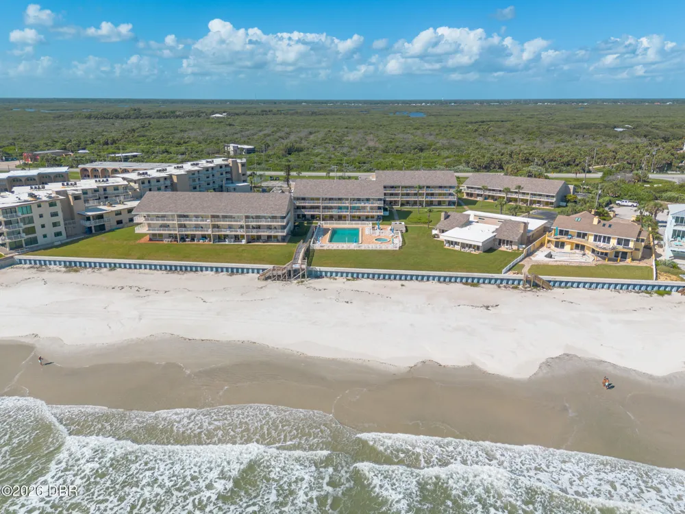 4801 Saxon Drive #A-303 New Smyrna Beach, FL 32169