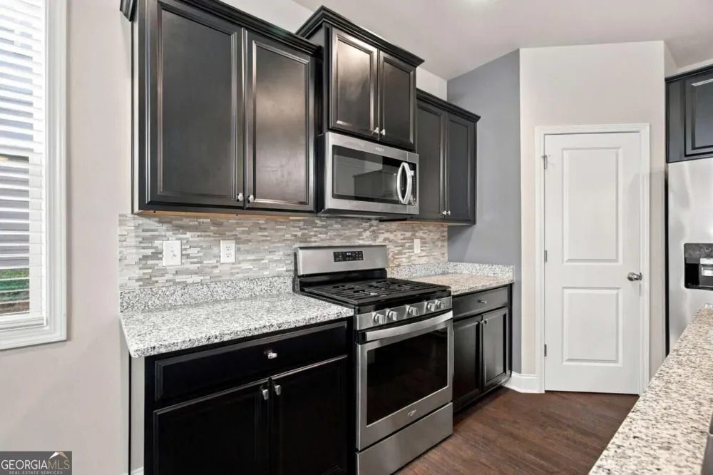5433 Cascade RDG SW Atlanta, GA 30336