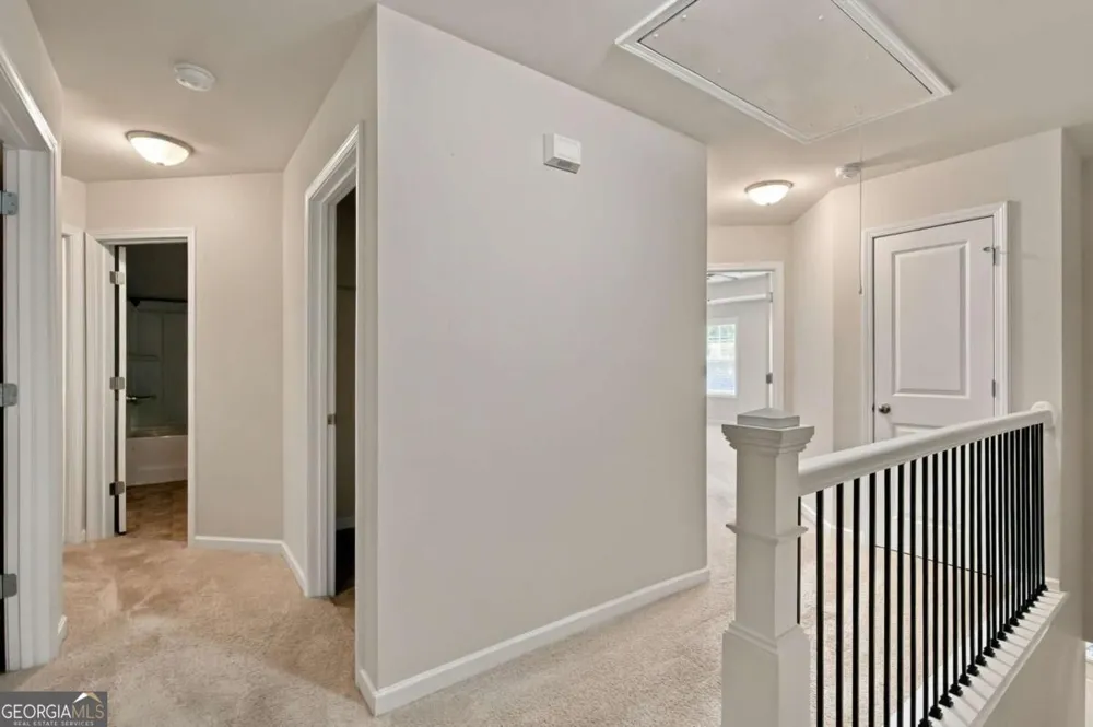 5433 Cascade RDG SW Atlanta, GA 30336