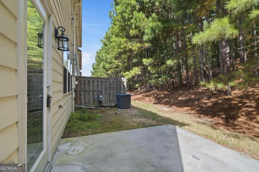 5433 Cascade RDG SW Atlanta, GA 30336