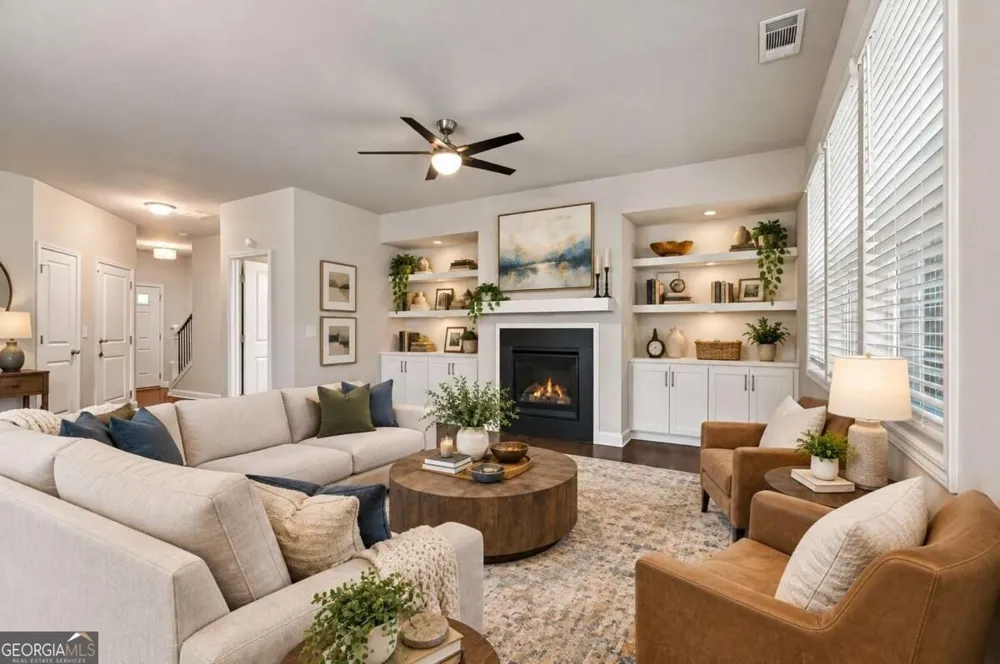 5433 Cascade RDG SW Atlanta, GA 30336