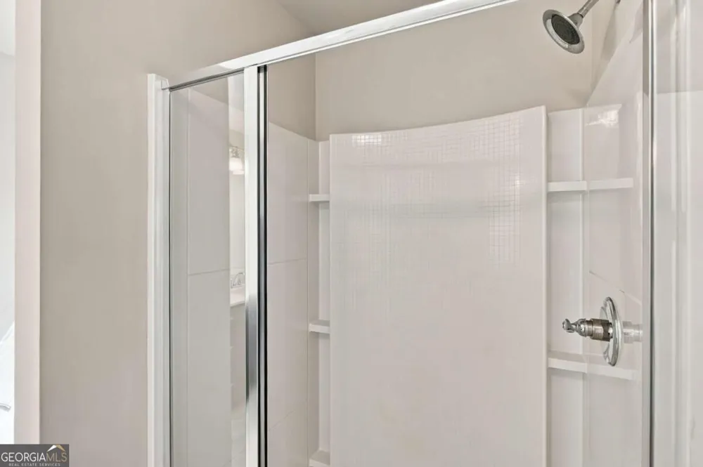 5433 Cascade RDG SW Atlanta, GA 30336