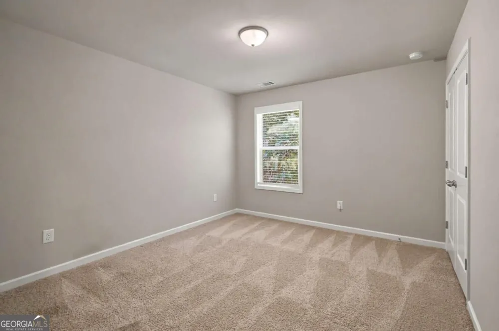 5433 Cascade RDG SW Atlanta, GA 30336