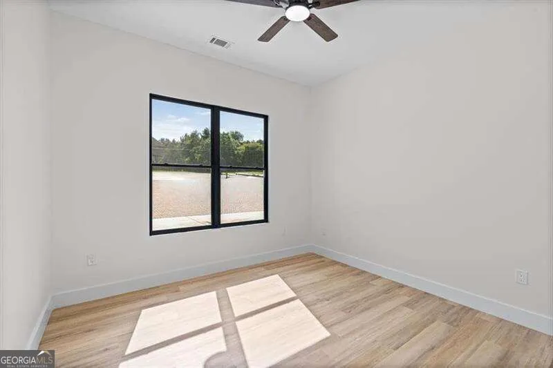 520 Rockbridge RD SW Lilburn, GA 30047