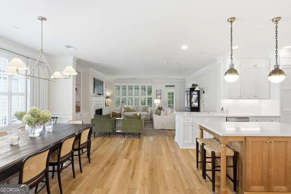 256 Avery ST NE Marietta, GA 30060