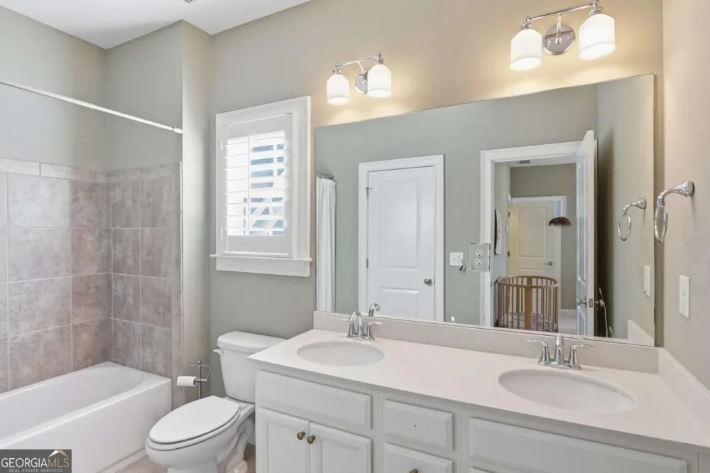 256 Avery ST NE Marietta, GA 30060