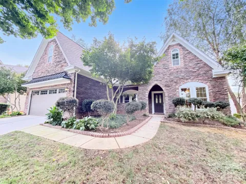 15203 Gathering Court