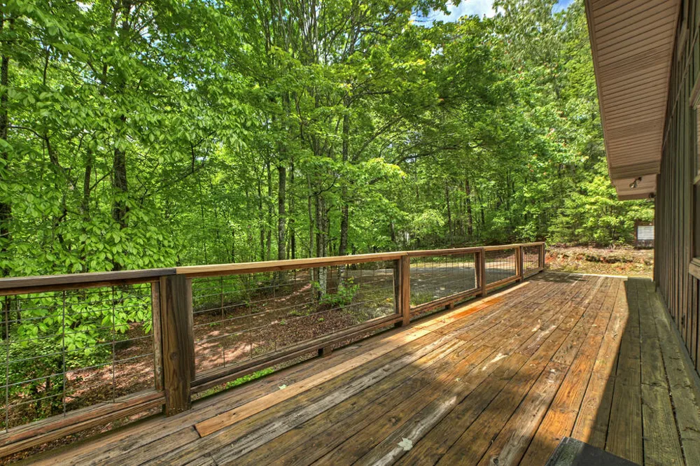 636 Bear Paw Trail Blue Ridge, GA 30513