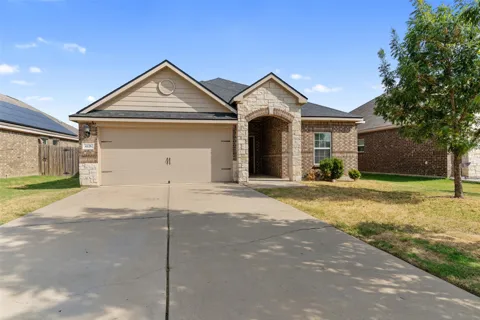 4128 Tower Bridge Lane