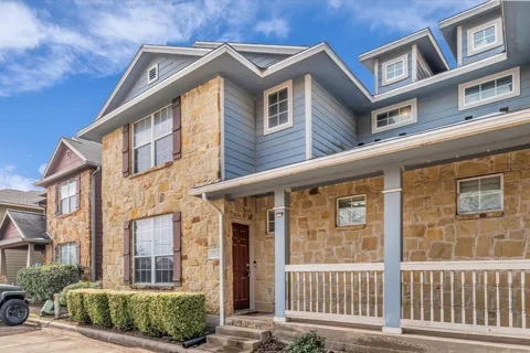 2513 S 2nd Street #1B