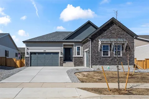3789 Emerald Shore Circle