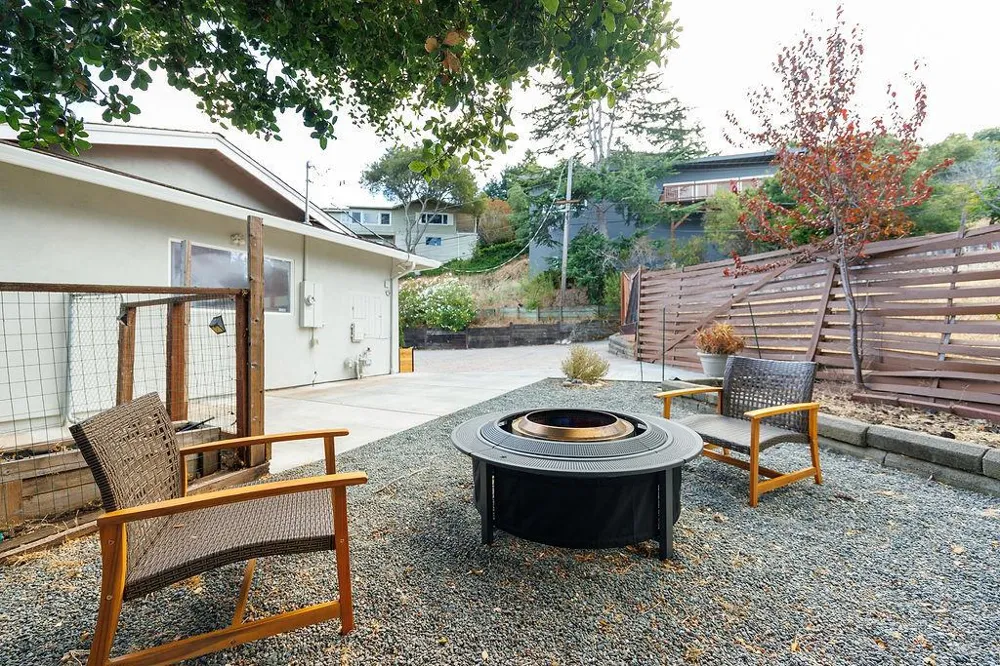 1239 Talbryn Drive Belmont, CA 94002