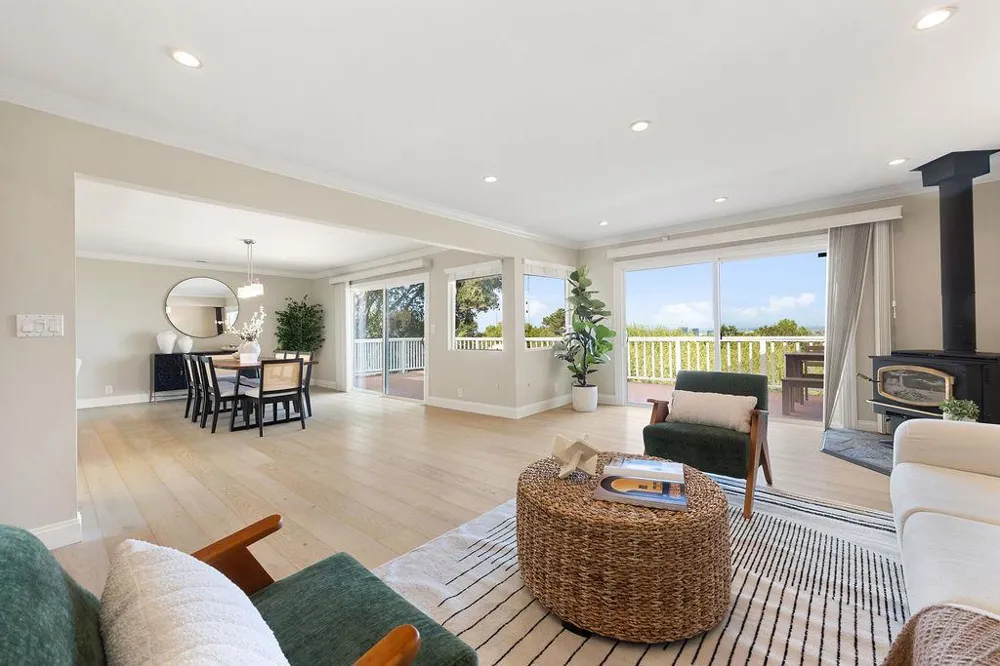 1239 Talbryn Drive Belmont, CA 94002