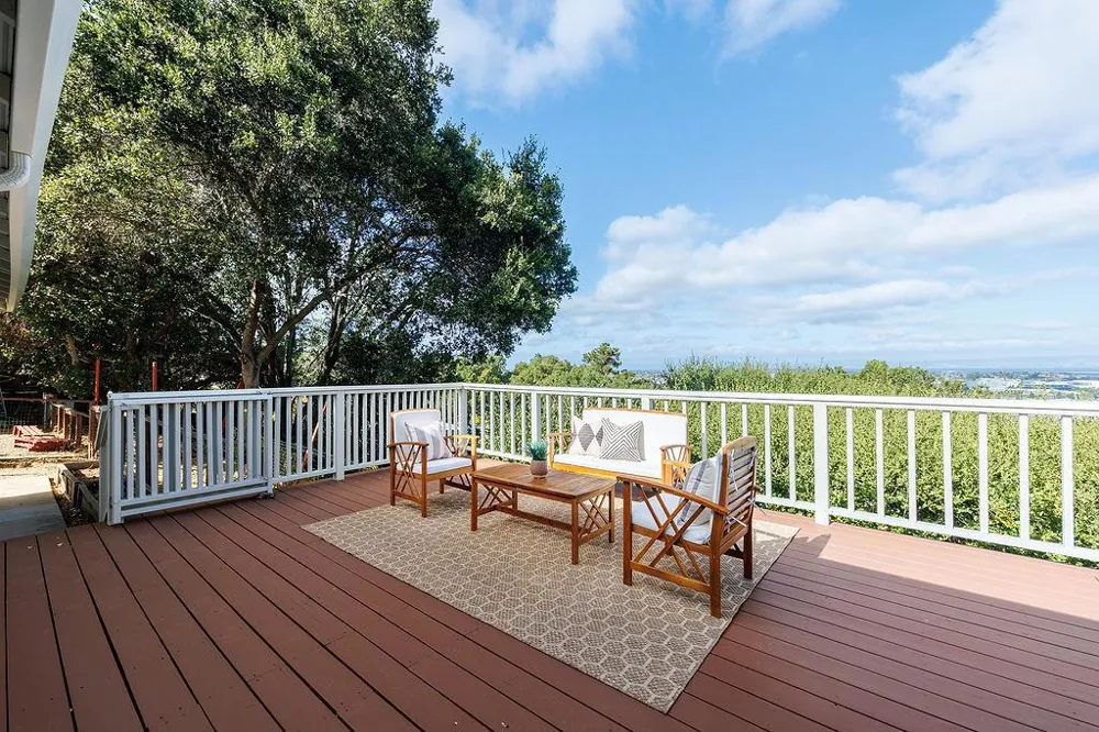 1239 Talbryn Drive Belmont, CA 94002