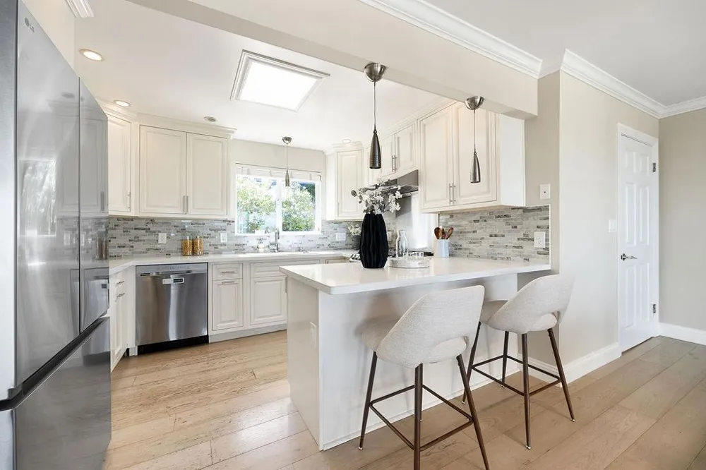 1239 Talbryn Drive Belmont, CA 94002