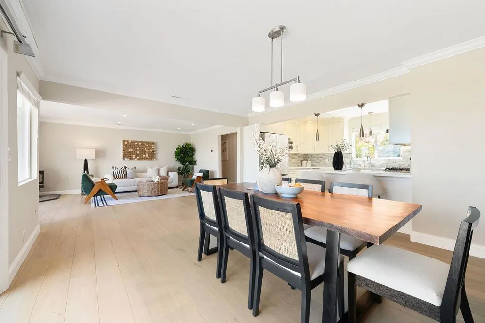 1239 Talbryn Drive Belmont, CA 94002