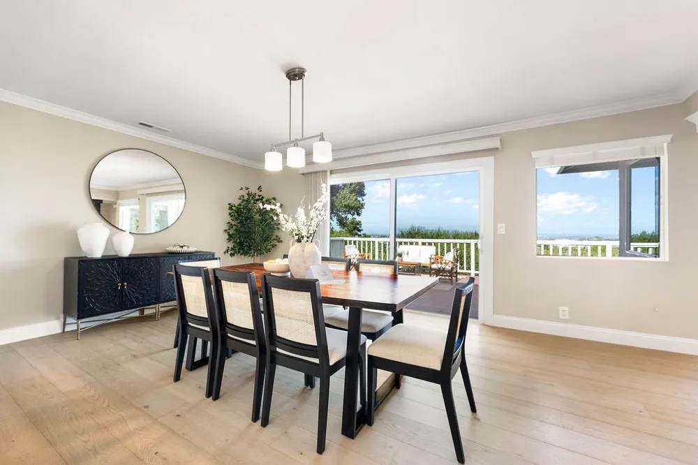 1239 Talbryn Drive Belmont, CA 94002