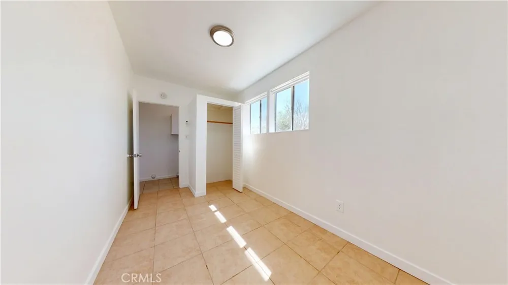 829 Cambria Yucca Valley, CA 92285