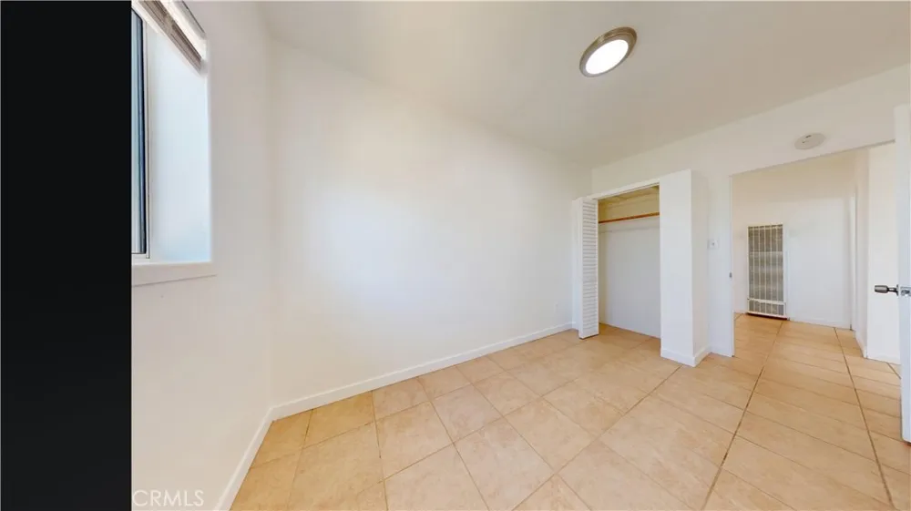 829 Cambria Yucca Valley, CA 92285