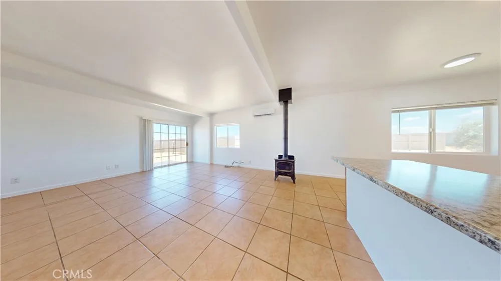 829 Cambria Yucca Valley, CA 92285