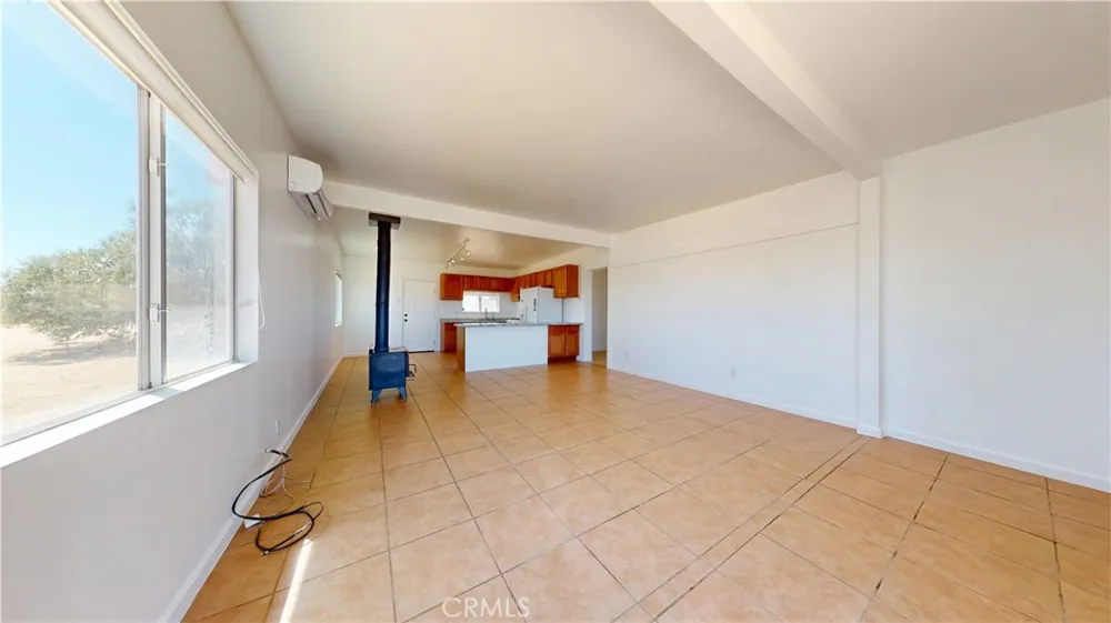 829 Cambria Yucca Valley, CA 92285