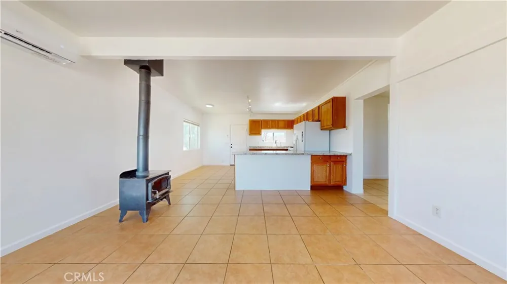 829 Cambria Yucca Valley, CA 92285