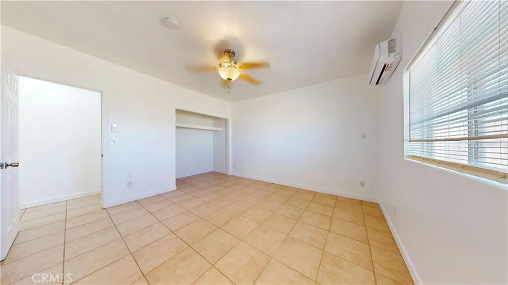 829 Cambria Yucca Valley, CA 92285
