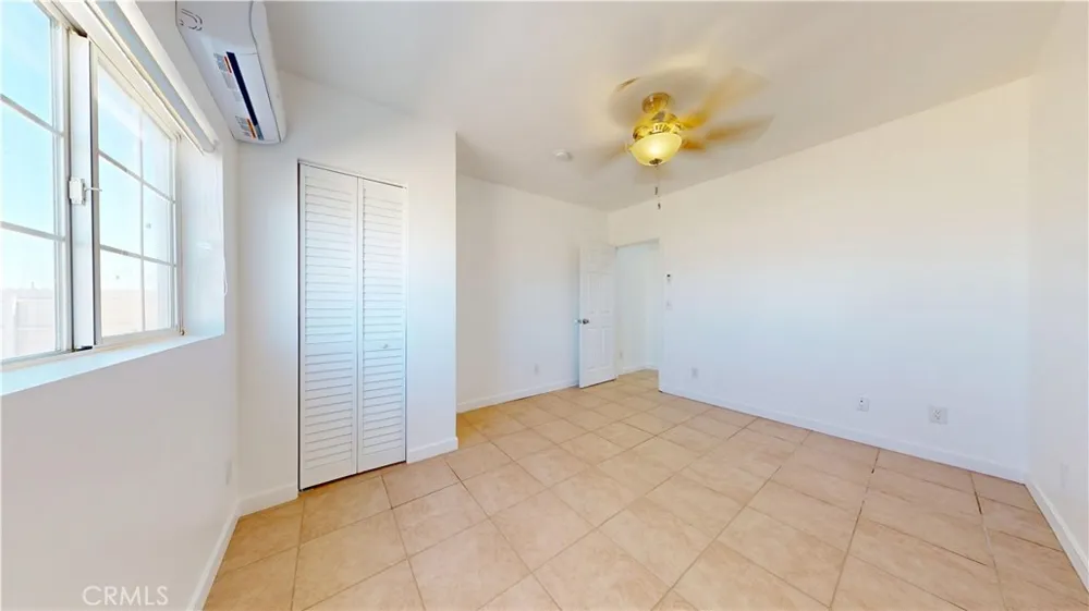 829 Cambria Yucca Valley, CA 92285