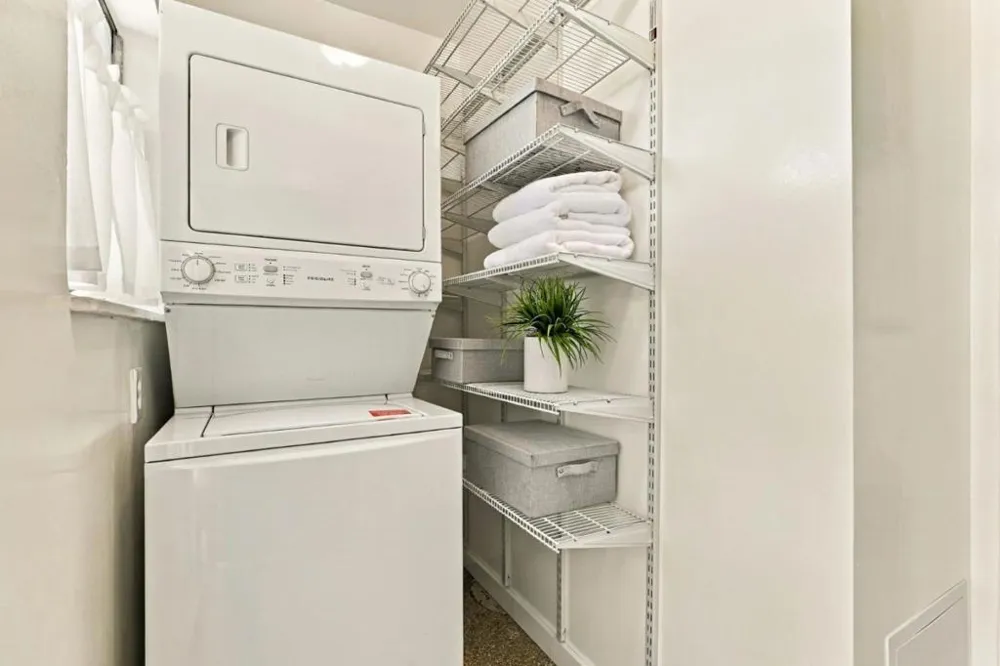 542 12th Street San Jose, CA 95112