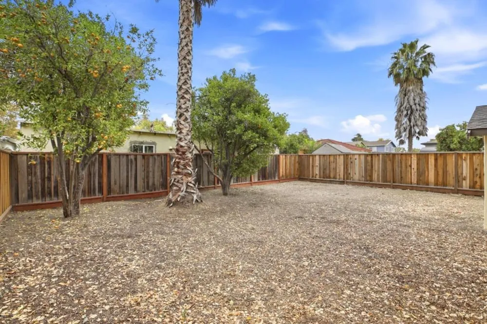 542 12th Street San Jose, CA 95112