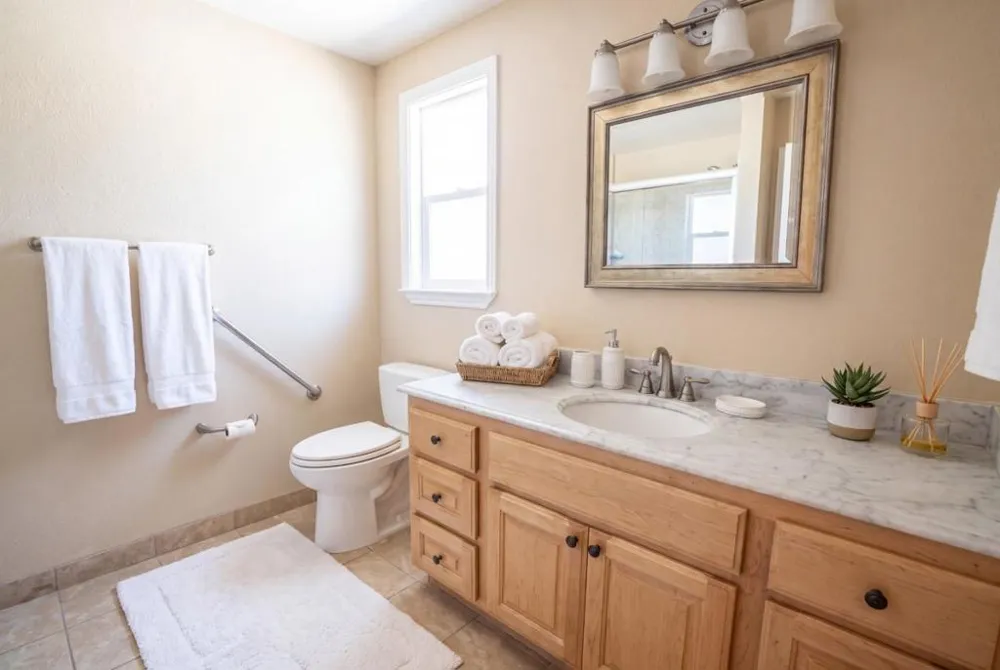 3444 Kenyon Drive Santa Clara, CA 95051