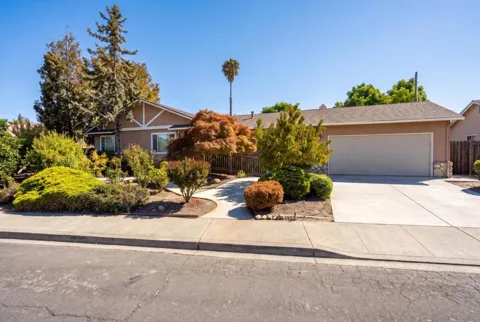3444 Kenyon Drive