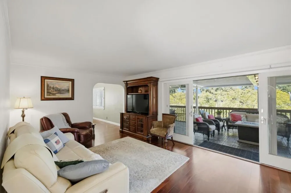 515 Prospect Street San Carlos, CA 94070