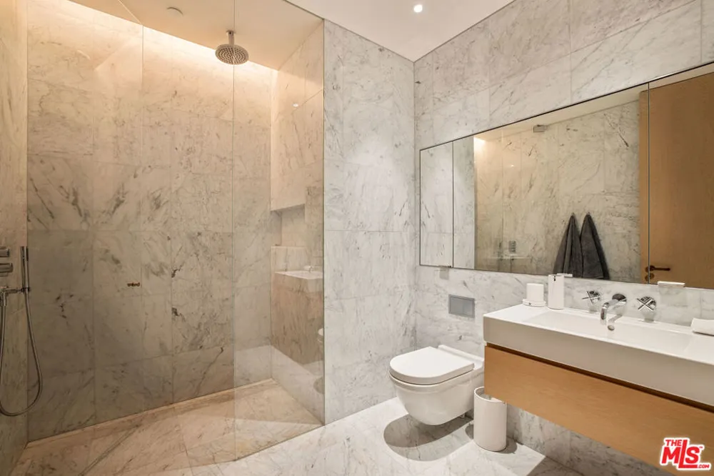 9040 W Sunset Boulevard #905 West Hollywood, CA 90069